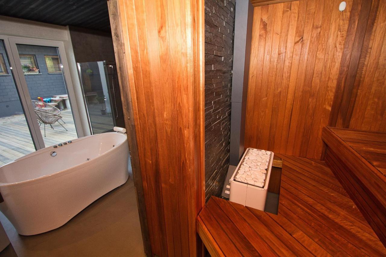 Casa Monkey Paernu With Sauna And Terrace ภายนอก รูปภาพ